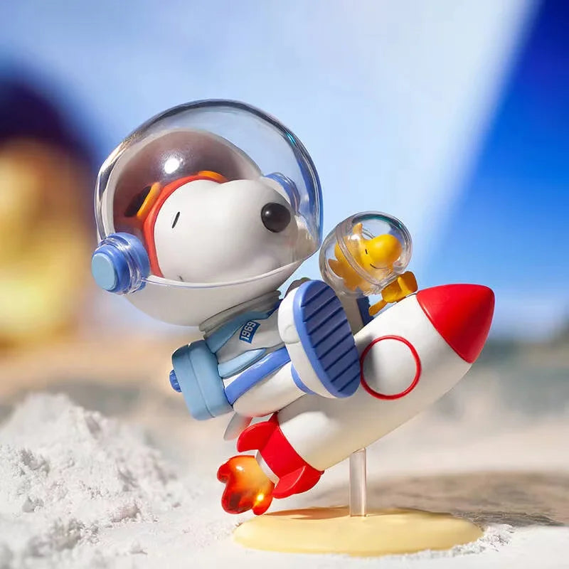 POP MART Snoopy Space